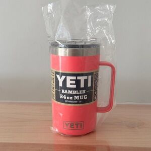 YETI RAMBLER® 24 OZ MUG WITH MAGSLIDER™ LID